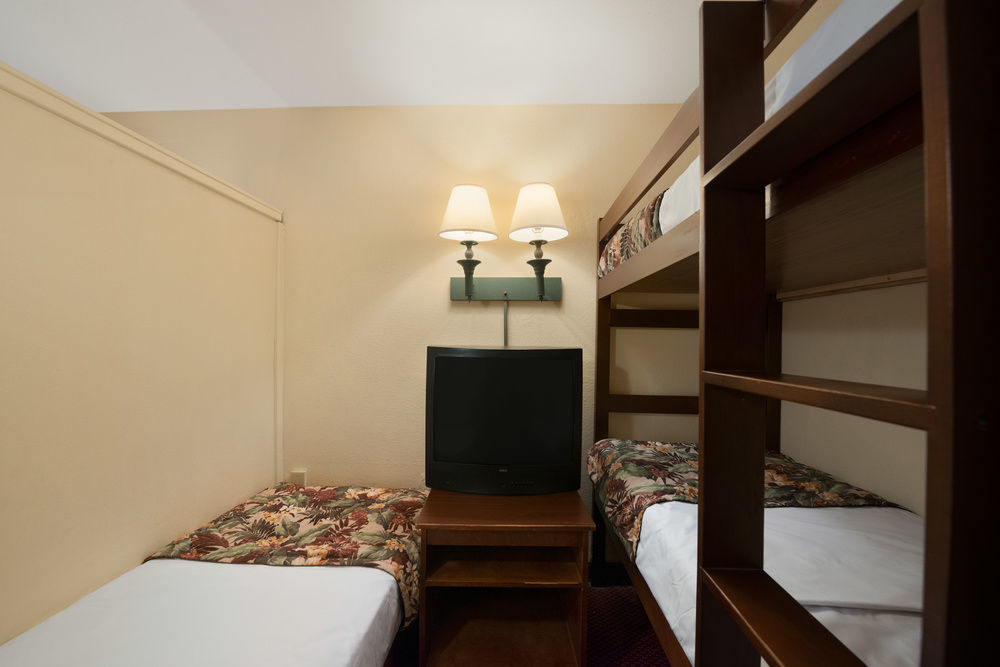 Baymont By Wyndham Celebration Hotell Kissimmee Exteriör bild